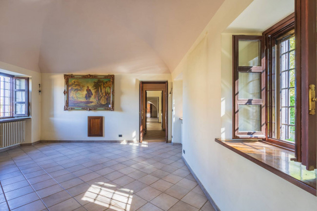 Dimora Storica in Vendita a Cuneo