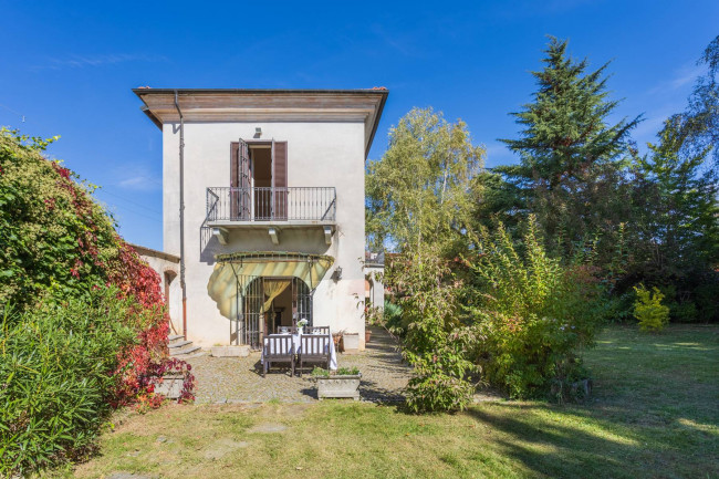 Dimora Storica in Vendita a Cuneo