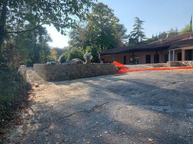 Appartamento in Vendita a Garlenda