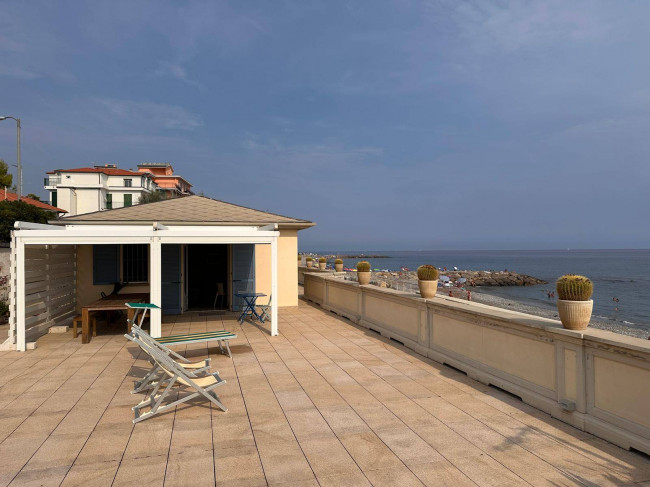 Villa for Sale to Riva Ligure