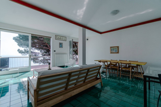 Appartamento in Vendita a Arenzano