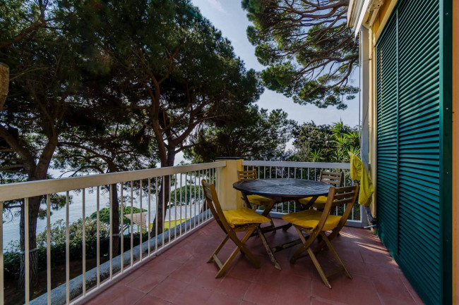 Appartamento in Vendita a Arenzano