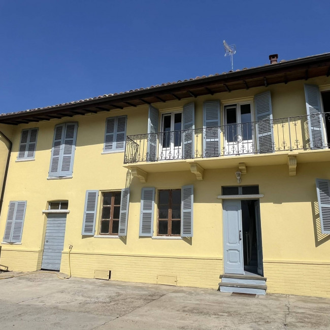 Cascina in Vendita a Alfiano Natta