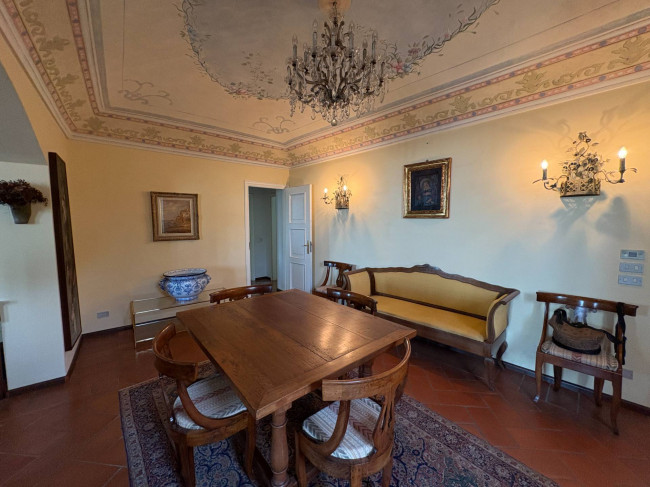 Villa Storica in Vendita a Portacomaro