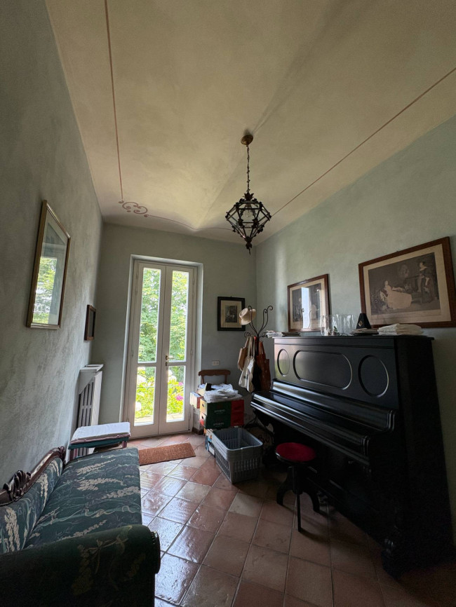 Villa Storica in Vendita a Portacomaro