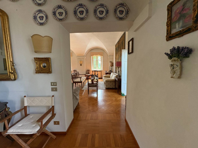 Villa Storica in Vendita a Portacomaro