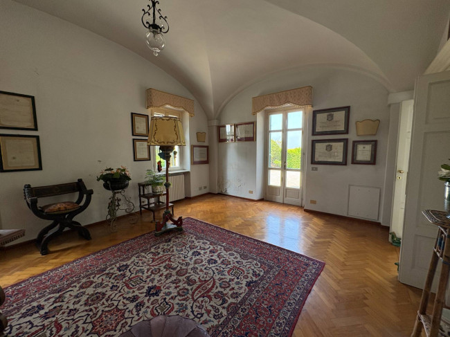 Villa Storica in Vendita a Portacomaro