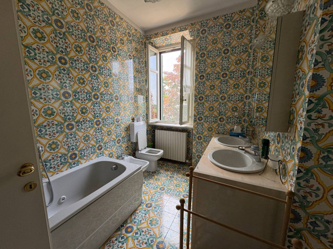 Villa Storica in Vendita a Portacomaro