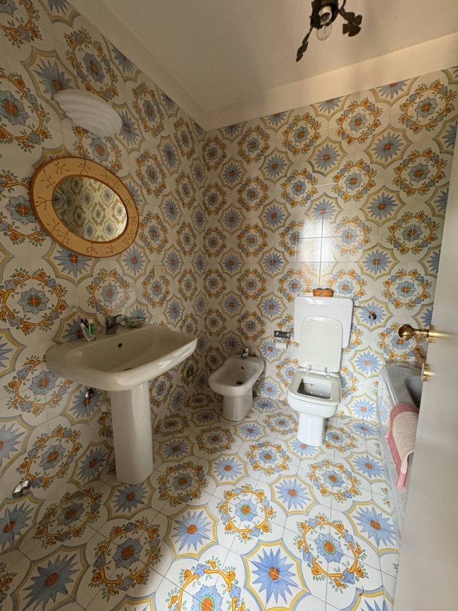 Villa Storica in Vendita a Portacomaro