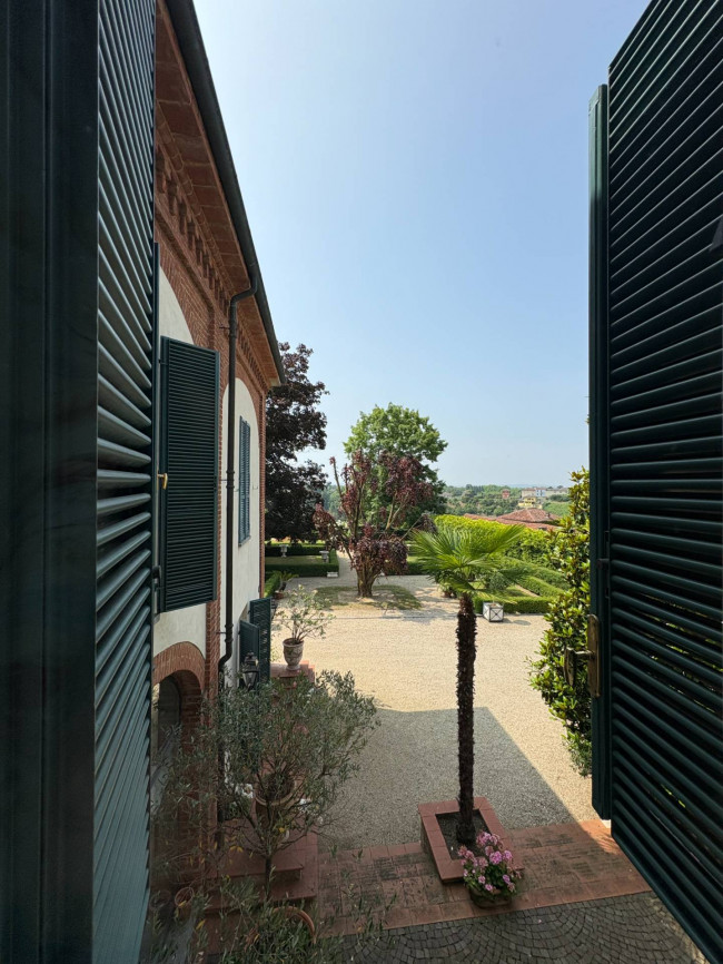 Villa Storica in Vendita a Portacomaro