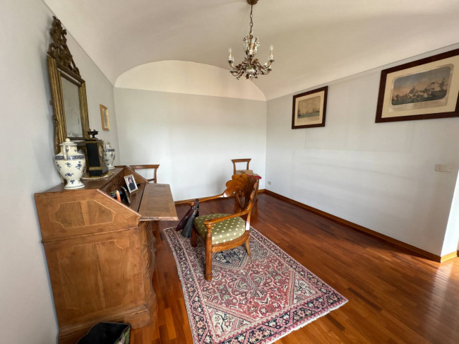 Villa Storica in Vendita a Portacomaro