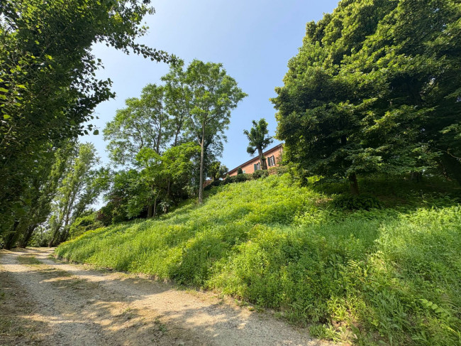 Villa Storica in Vendita a Portacomaro