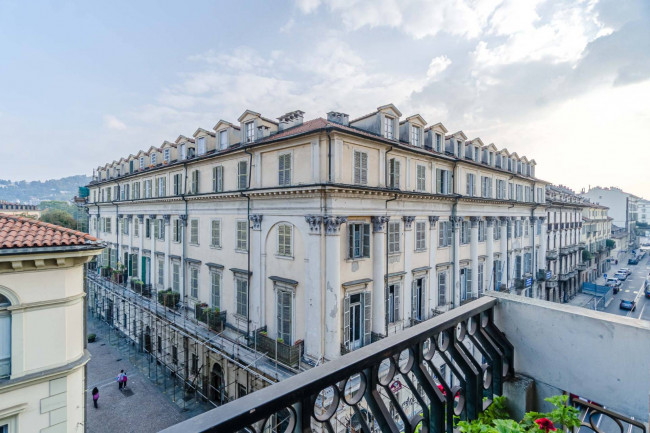 Appartamento in Vendita a Torino