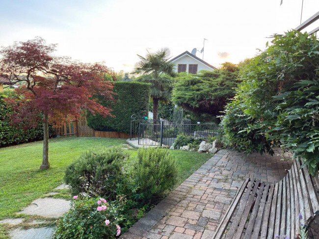 Villa Bifamiliare in Vendita a Pecetto Torinese