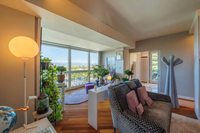 Villa Bifamiliare in Vendita a Torino