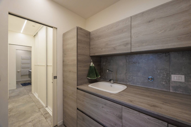 Villa Bifamiliare in Vendita a Torino