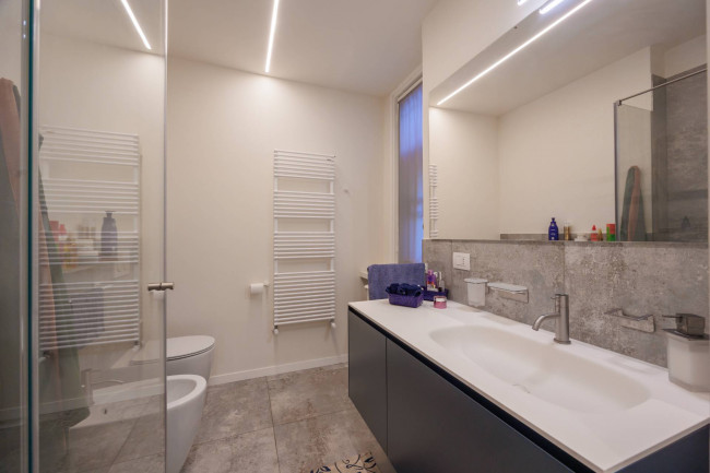 Villa Bifamiliare in Vendita a Torino