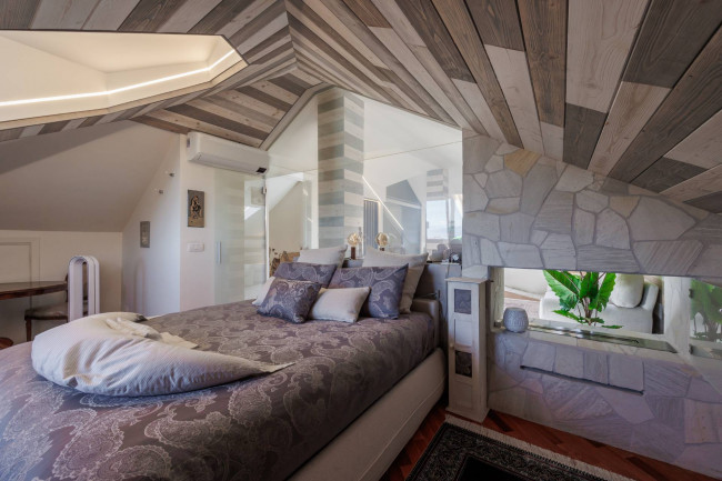 Villa Bifamiliare in Vendita a Torino