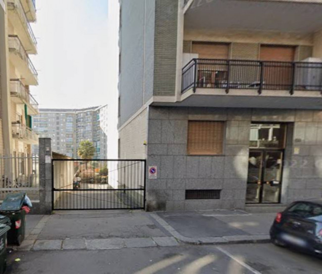 Box o garage in Affitto a Torino