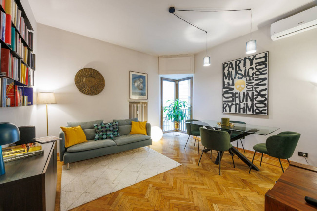 Apartment for Sale to Torino