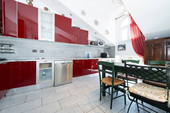 Appartamento in Vendita a Grugliasco