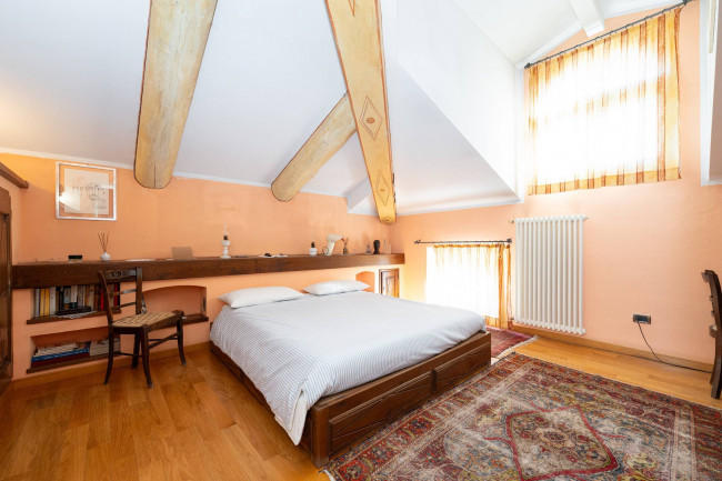 Appartamento in Vendita a Grugliasco