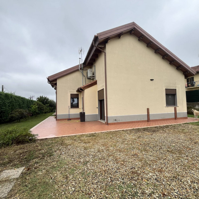 Villa in Vendita a Arignano