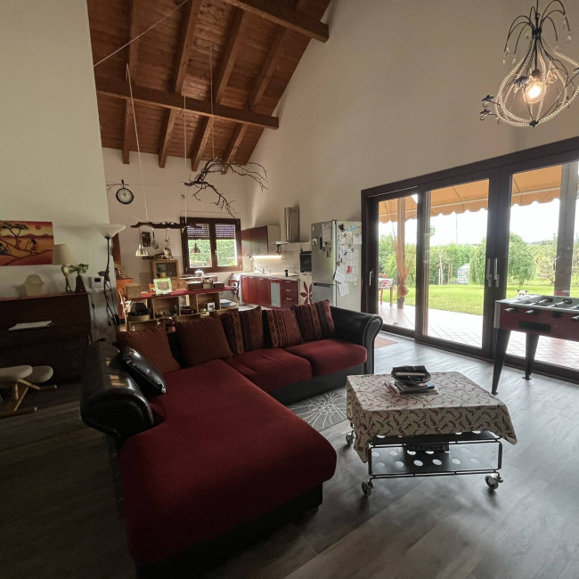 Villa in Vendita a Arignano