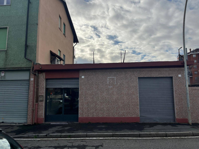 Locale commerciale in Vendita a Grugliasco