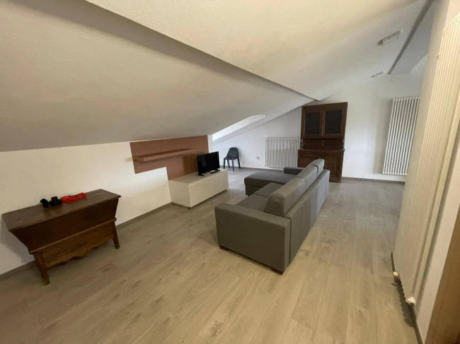 Appartamento in Affitto a Carrù