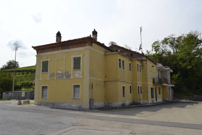 Attività Commerciale - Ristorante in Vendita a Montaldo Roero