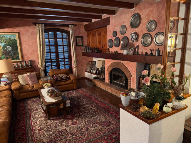 Villa in Vendita a Coniolo