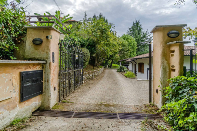 Villa in Vendita a Gassino Torinese