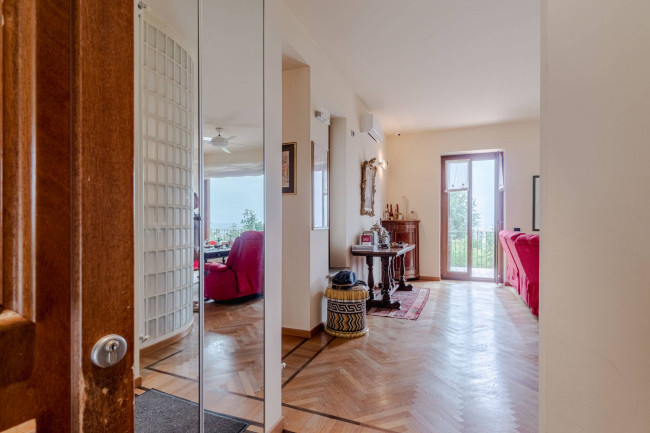 Villa in Vendita a Gassino Torinese