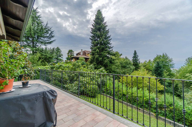 Villa in Vendita a Gassino Torinese