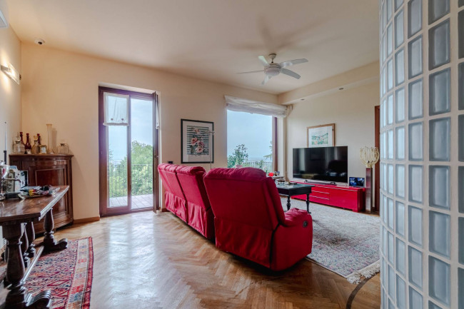 Villa in Vendita a Gassino Torinese