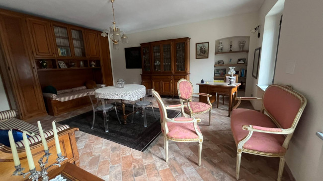 Cascina in Vendita a Verrua Savoia