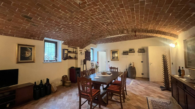 Cascina in Vendita a Verrua Savoia