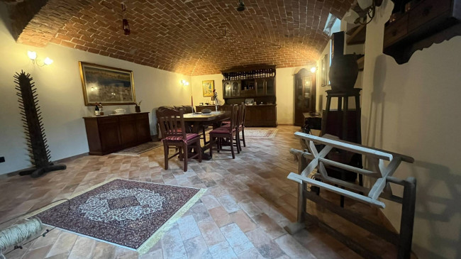 Cascina in Vendita a Verrua Savoia