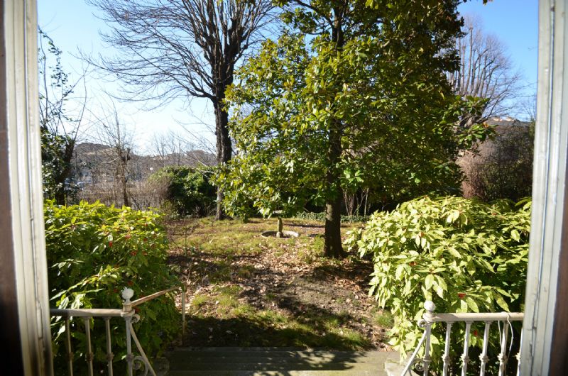 Stabile - Palazzo in Locazione a Torino