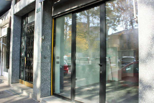 Negozio in Affitto a Torino
