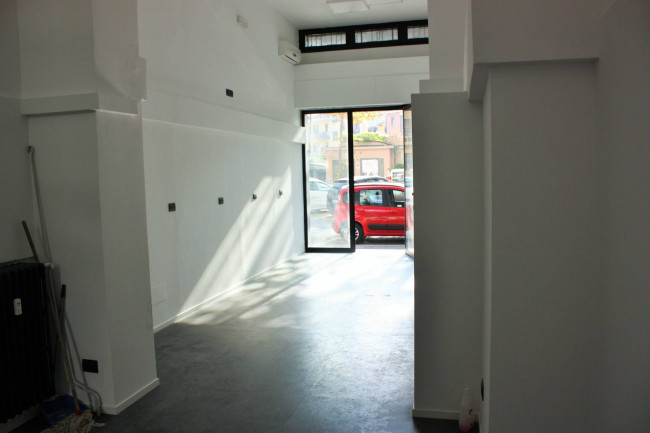 Negozio in Affitto a Torino