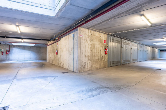 Box o garage in Affitto a Torino