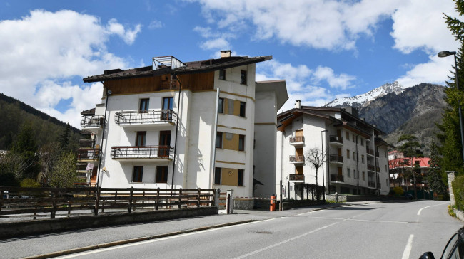 Appartamento in Vendita a Bardonecchia