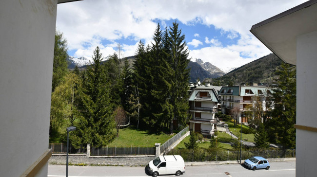 Appartamento in Vendita a Bardonecchia