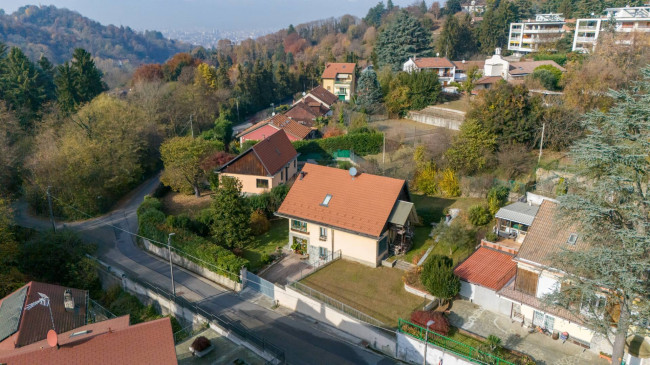 Villa for Sale to Torino