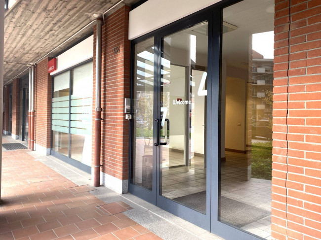 Negozio in Vendita a Collegno