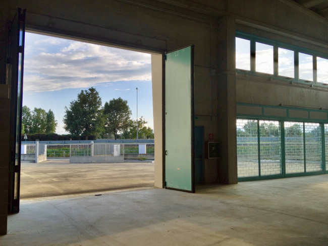 Capannone in Affitto a Caselle Torinese