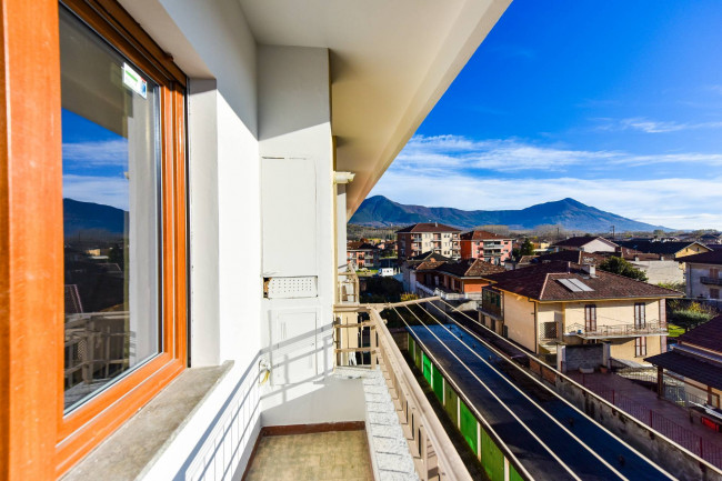 Appartamento in Vendita a Sant'Ambrogio di Torino