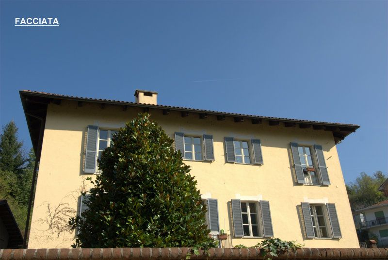 Villa in  Sell to Castiglione Torinese